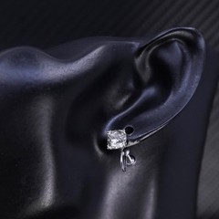Vintage sterling silver 925 screw back earrings with rhinestones
