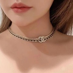 Floral women’s pearl enamel metal necklace (32 Styles)