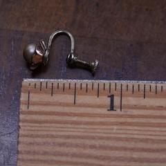Vintage vermeil gold over sterling Silver 925 screw back SINGLE EARRING! pearl