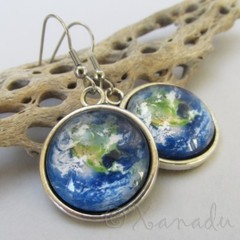 Planet Earth Earrings – Blue Green Glass Cabochon Set In Silver Plated Settings
