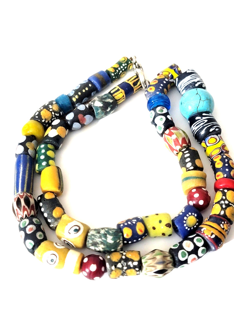 Trade Beads Hand Painted Recycled Metal Lobster Clasp 12 in Single Strand
