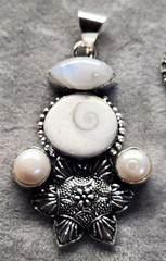 New Set Moonstone Pearl Shiva Shell Pendant Earrings Silver Flower Bird Goddess