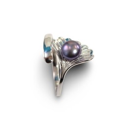 Solid Silver .925 Black-Gray Freshwater Pearl Shell-Style Adjustable Ring