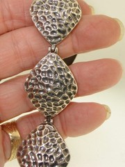 BEAUTIFUL SIGNED DOUG PAULUS HAMMERED STERLING SILVER TOGGLE BRACELET!