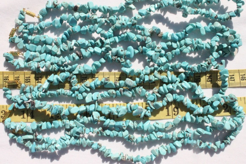 Handcrafted Howlite Turquoise Gemstone Chip Jewelry Necklaces 17 1/2″ long/RS102