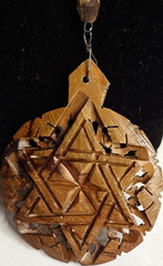 Vintage 1970’s Star of David Pendant Hand-Carved Wood Jewish Beaded Necklace