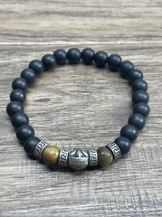 Handmade Floral Black Beaded Bracelet Elastic Band KG JD