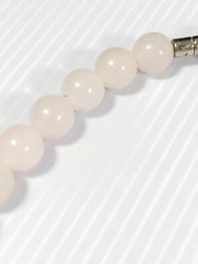 Artisan Pale Pink White Quartz Round Stone Bead Necklace 18 in Magnetic Clasp