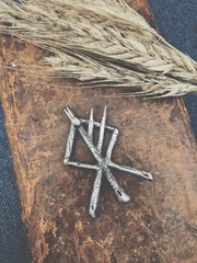 WOLF Bind Rune silver pendant necklace Viking Runes Gothic Celtic Darkwood