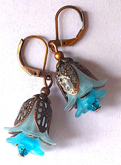 AQUA SKY BLUE acrylic & crystal FLOWER FILIGREE LEAF earring COPPER LEVER BACK