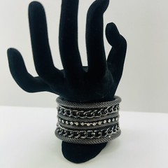 Gunmetal Cuff Bracelet With Rhinestones Metal Mesh Curb Link Chain Punk Preowned