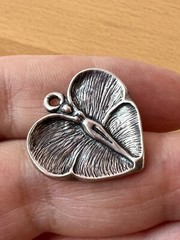 VINTAGE DESIGNER MODERNIST ARTISAN CRAFTED WOMAN IN BUTTERFLY PENDANT CHARM 925S