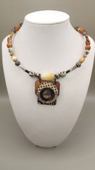 Suzanne Bellows Artisan Mixed Media Pendant Choker Necklace Memory Wire 22″