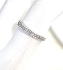 10k White Gold Natural Diamond Channel Half Eternity Band Ring Size 6.5