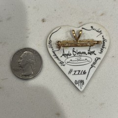P BUCKLEY MOSS SOCIETY MEMBERS ONLY PIN-1998- APPLE BLOSSOM TIME