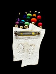 SEAN BROWN CERAMIC 14K GF & SEMI PRECIOUS STONE BEADS PICASSO INSPIRED BROOCH