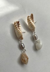 Handcrafted Shell Stone Beaded Dangle Earrings White Brown Beach Post
