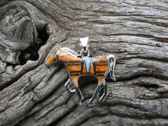 Horse Pony Stallion Sterling Silver 925 Vibrant Spiny Oyster Gemstone & Opal D31