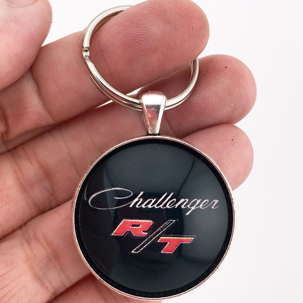 Vintage Dodge Challenger R/T Chrome Fender Emblem Badge 1.2 Diameter Keychain