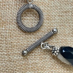 Banded Agate Necklace Faceted Black White Gray 18” Silver Tone Chunky Crystals