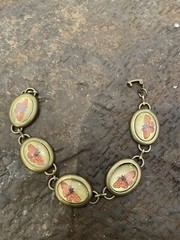 Retro Orange Butterfly 6-oval Vintage Brass Link Clasp Bracelet – Size (L)