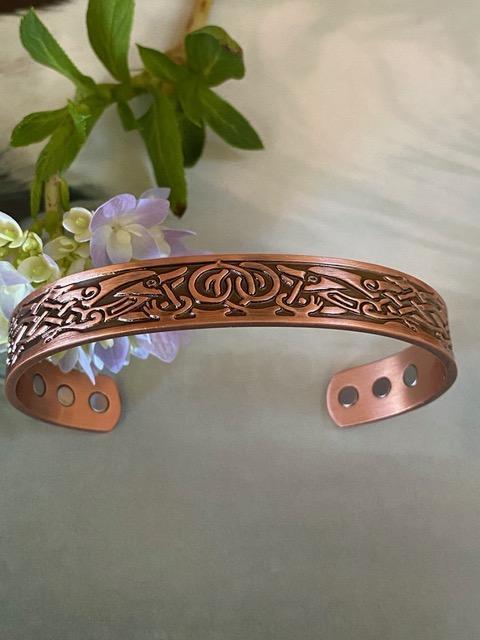 Men’s 8 Inch Solid Copper Magnetic Cuff Bracelet CBM-AZ5- 1/2 of an inch wide.