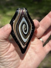 Murano Style Artisan Hand Blown Art Glass Pendant. Very Pretty!