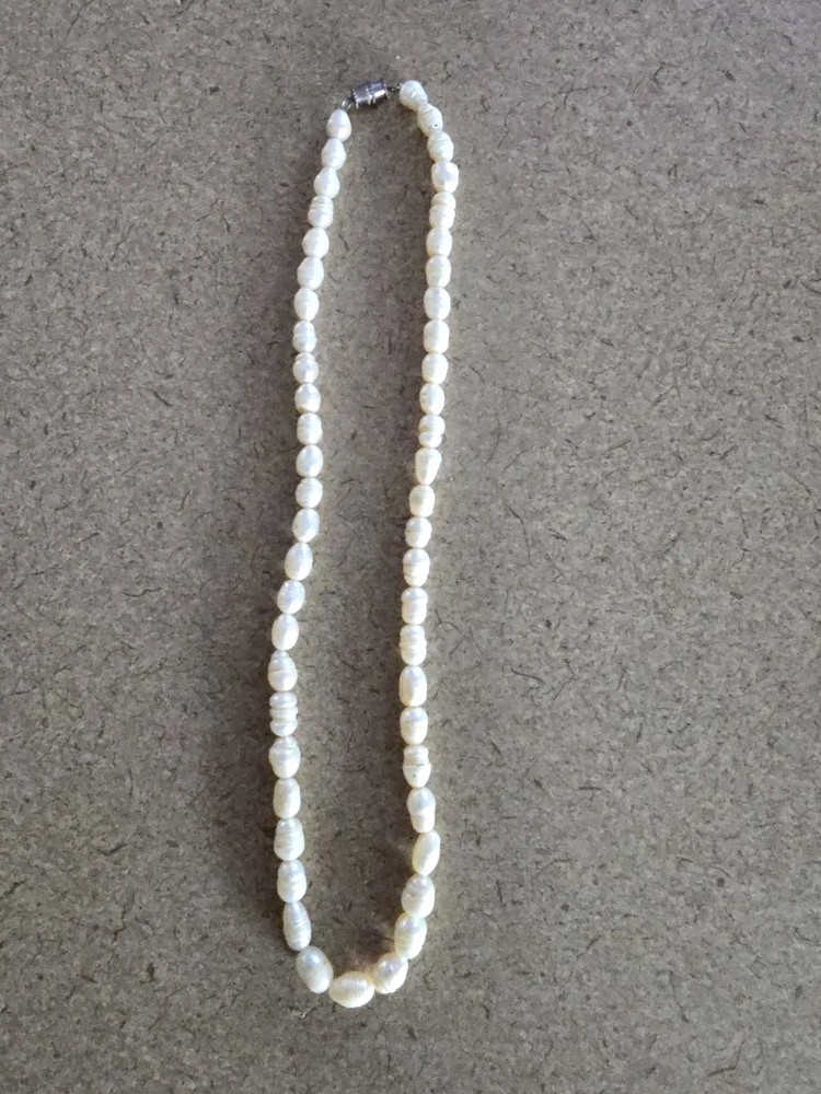Vintage Fresh Water Pearl Necklace 19″
