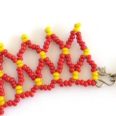 Vintage SW Artisan Red Yellow Glass Seed Beaded Woven 14″ Collar Choker Necklace