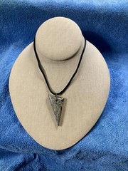 Rhodonite Pendant 51 X 27 X 6 mm, 18″ Nylon Cord BP-122