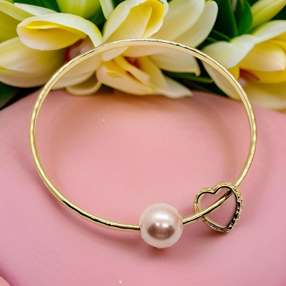 Pink Pearl Hawaiian Heart Charm Bangle Bracelet