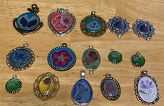Lot Of 15 Handmade Resin Metal Pendants Flowers/Butterflies/Chestnuts Set 3