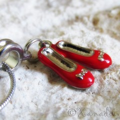 Ruby Red Slippers European Large Hole Pendant Necklace – Wizard Of Oz Theme Bead