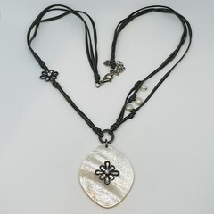 Retired Silpada Sterling Etched Shell CZ Pearls Grace Notes Necklace Adjustable