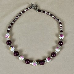 Vintage Artisan Handmade Painted Rose Bead Necklace Purple Toggle Clasp 18in A29