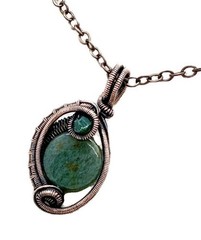 Green Jasper Wire-Wrapped Bronze Pendant with Swarovski Crystal – Mini-Woven Cir