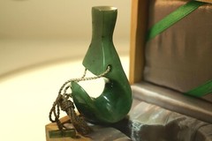17MM 100% NATURAL NEPHRITE JADE HAWAIIAN POHAKU KU’I ‘AI POI POUNDER NECKLACE #1