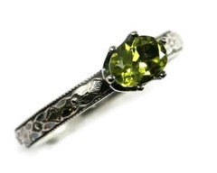 Oval AA Grade Peridot Ring Symmetrical Flower 925 Sterling Silver E-W