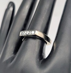 Solitair Brilliant 0,24 ct Ladies Ring 18K White Gold 7,80 g (Size 54) #2076