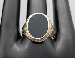 Heliotrope Seal Ring Yellow Gold 585/14K 10.90g Ring Size 65 #3087