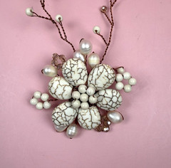 Whimsical Freshwater Pearl Floral Necklace Crystal & Beads 20-22″ Thailand