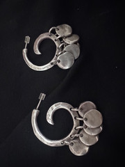 Uno de 50 Earrings 925 Silver Pierced Post Dangling Circle Charms