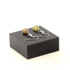 stones And Minerals. Earrings 1 Apatite Yellow Pearl From Madagascar