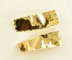 14 Karat Solid Gold Hammered Gold Peridot Curved Drop Earrings 6.6 Grams