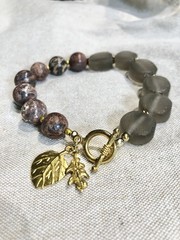 Chunky Jasper & Glass Bead Bracelet Gold Tone Toggle Clasp 9″