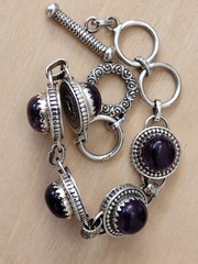 Handmade 925 Sterling African Amethyst Cabochon Bracelet 32.6g Toggle Adjustable