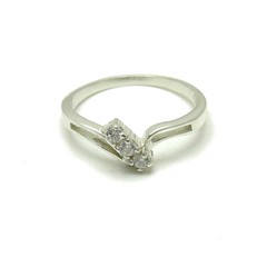 Dainty Sterling Silver Ring Hallmarked Solid 925 With 3 Cubic Zirconia Empress