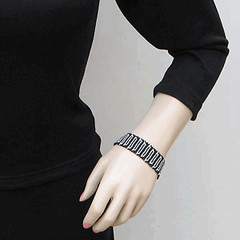 Black White Seed Bead Beaded Bracelet Soft 1 Inch Cuff