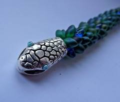 Bracelet KUMIHIMO «GREEN DRAGON» ~ 19cm (7,5″). Handmade.