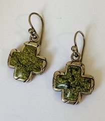 Vintage Sundance Catalog Green Serpentine Stone Cross Dangle Earrings